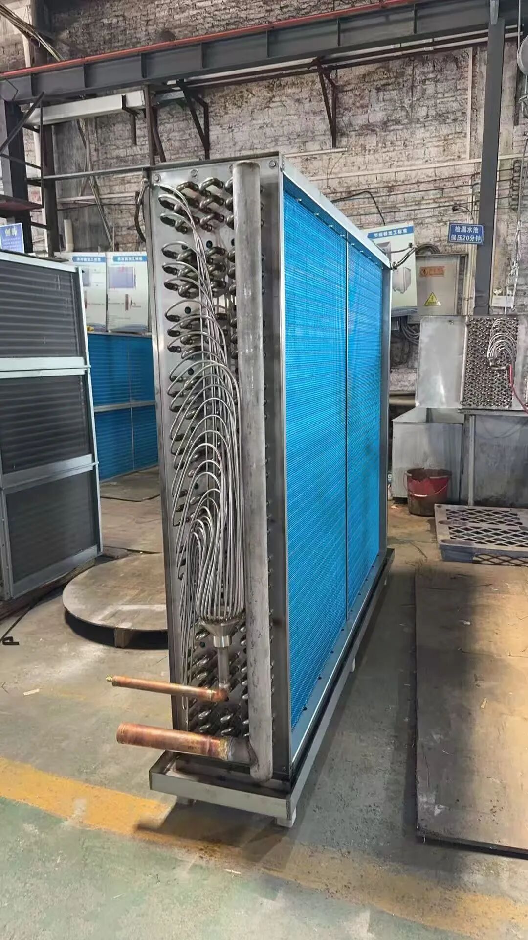 High - Velocity Evaporator Coil for Data Center Cooling High - Velocity Evaporator Coil for Data Center Cooling